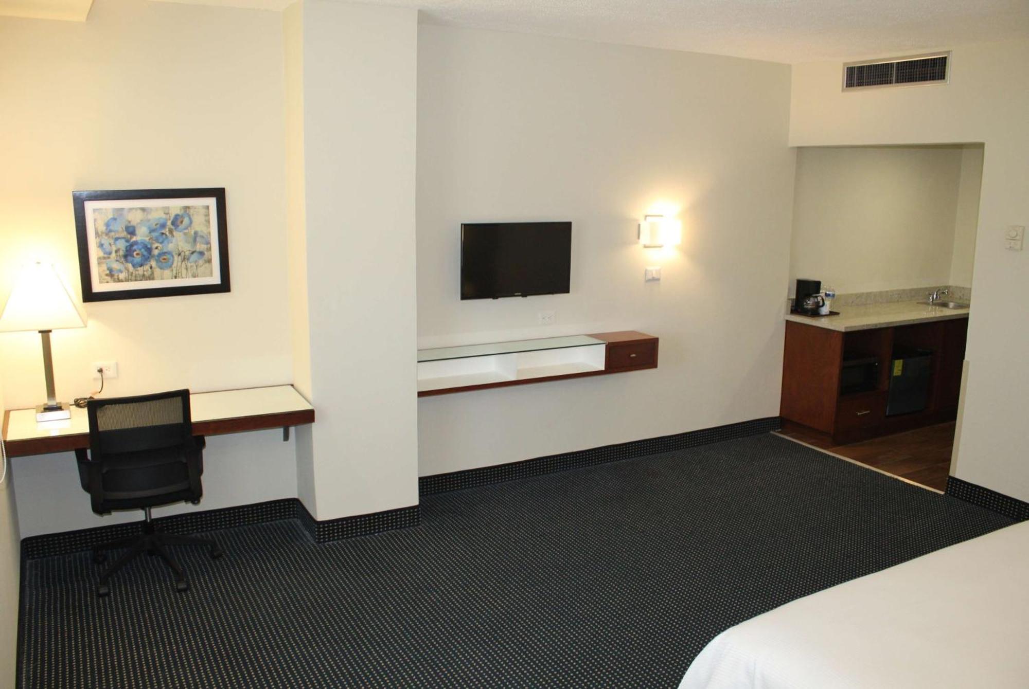 Best Western Santorin Сиудад Виктория Екстериор снимка